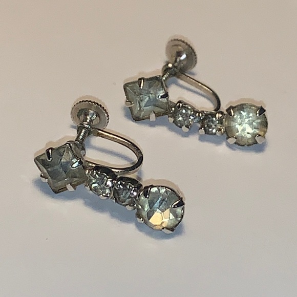 Vintage rhinestone dangle drop screw backing earrings - Picture 1 of 6